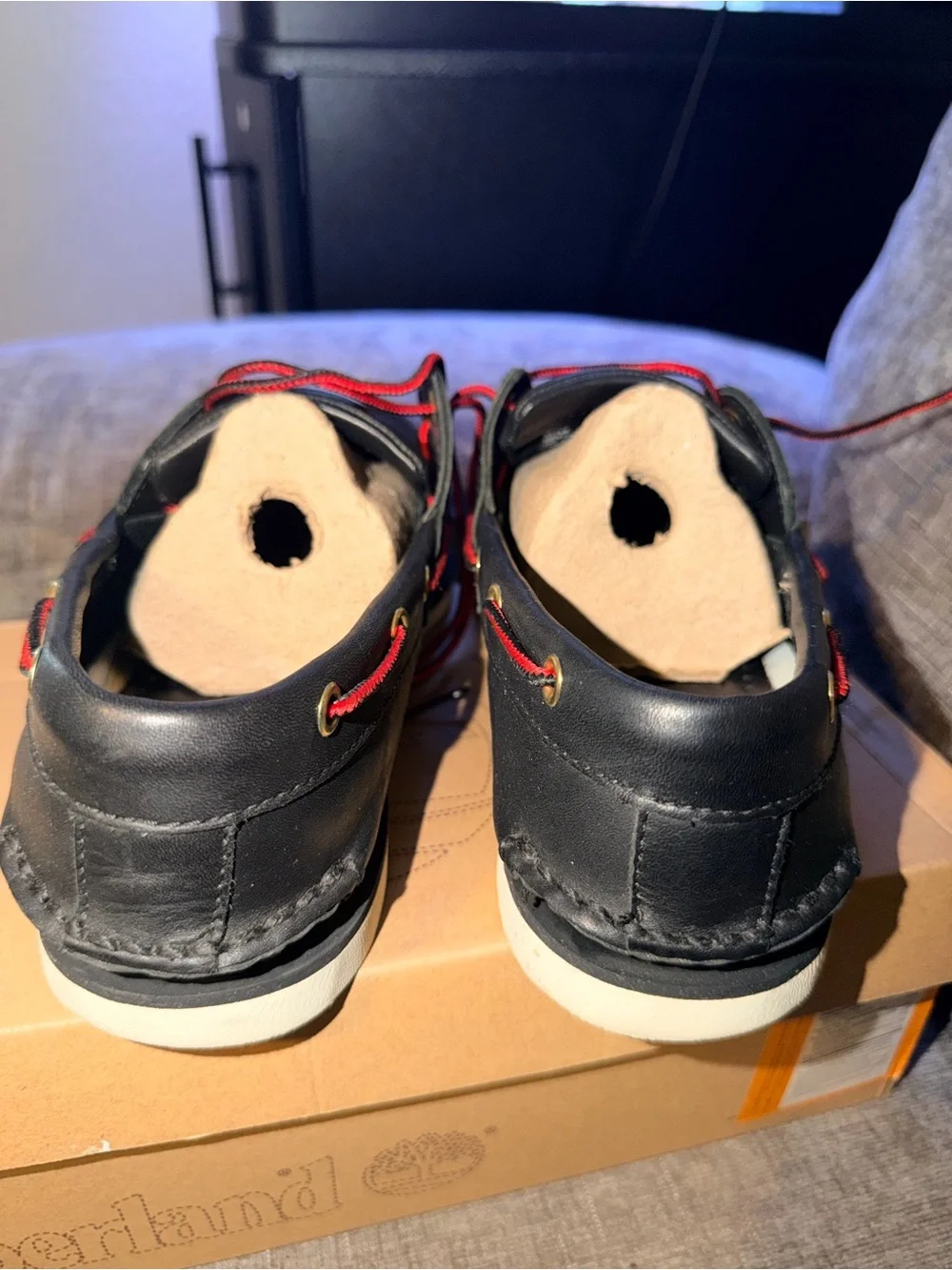 Timberland Classic 2-Eye Boat Shoes Black Leather Red Laces Men’s Size 8